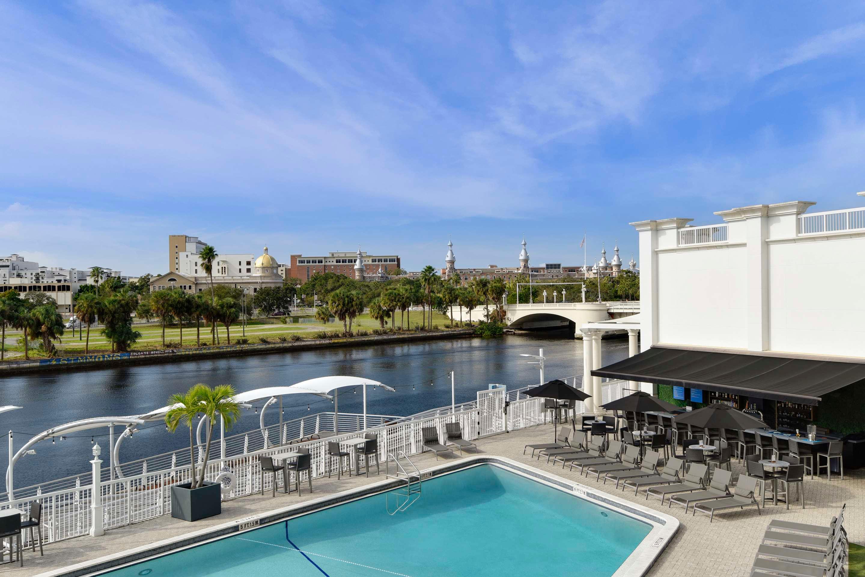 Ofertas, opiniones e imágenes de Hotel Tampa Riverwalk en Tampa, Estados  Unidos desde $171.472 | momondo